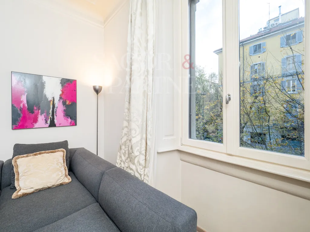 Quadrilocale-Milano-Via-Ravizza-living-vista