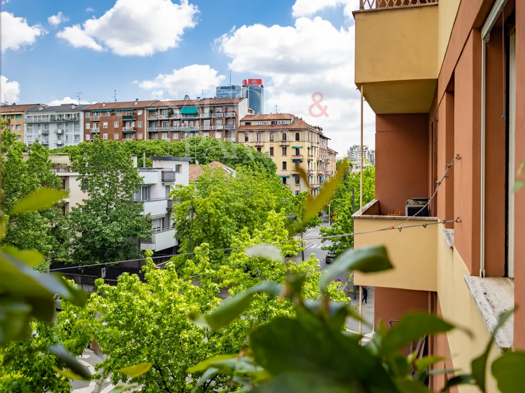 Trilocale Milano Via Albani - Balcone