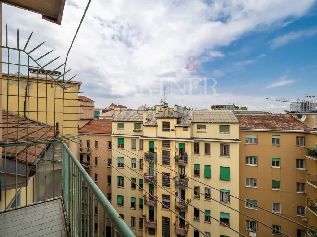 Quadrilocale Milano, Sant'agostino - cucina balcone