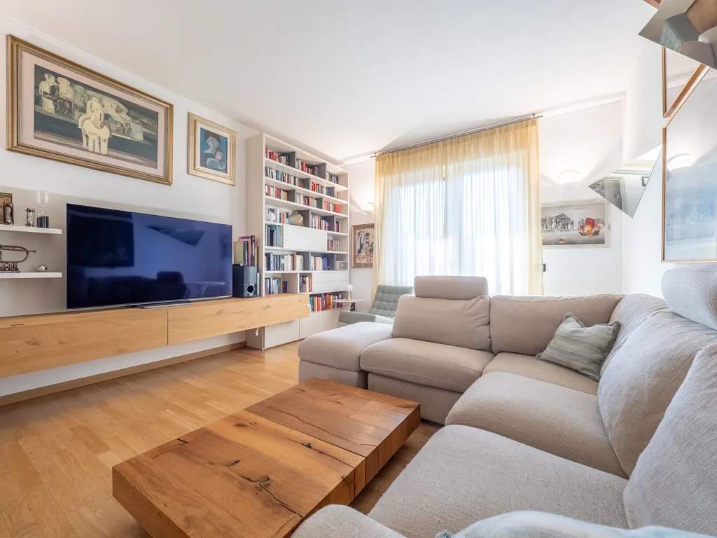 Quadrilocale-Milano-Marcantonio-Colonna-15-Living