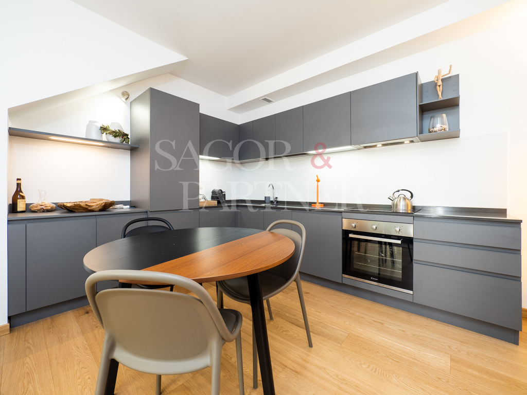 Trilocale In locazione Milano Via Costanza 38 - Cucina a vista
